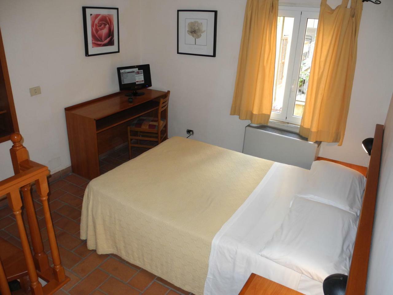 Hotel Corona Rome Extérieur photo